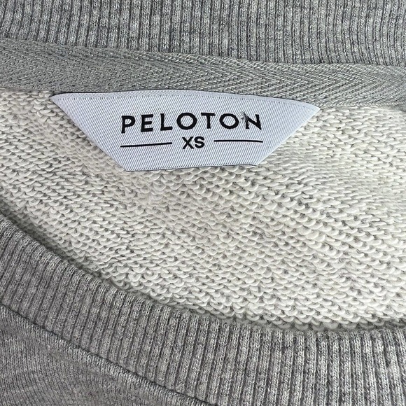 Peloton Chic Fabric Mix Pullover Sweatshirt Size XS Gray Fuschia Pink - Picture 8 of 14